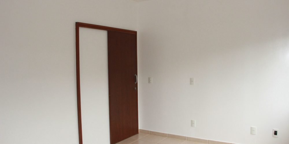 WhatsApp Image 2025-04-05 at 15.42.40 (1)