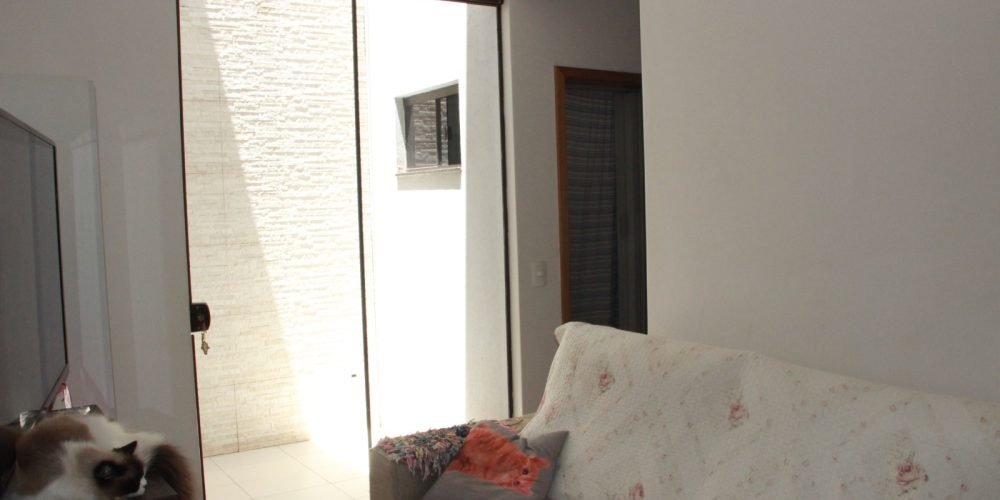 WhatsApp Image 2025-04-05 at 15.42.59 (1)